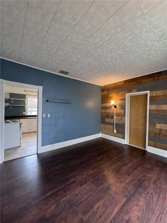 146 Palmer Street, Shinglehouse, Pennsylvania 1674, Shinglehouse, Pennsylvania 16748, 3 Bedrooms Bedrooms, 8 Rooms Rooms,2 BathroomsBathrooms,Residential,For Sale,146 Palmer Street, Shinglehouse, Pennsylvania 1674,0,R1645852