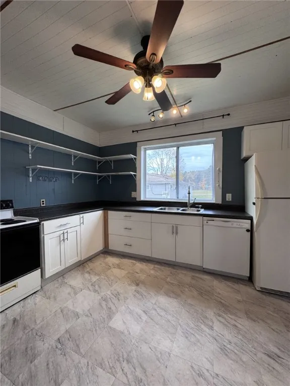 146 Palmer Street, Shinglehouse, Pennsylvania 1674, Shinglehouse, Pennsylvania 16748, 3 Bedrooms Bedrooms, 8 Rooms Rooms,2 BathroomsBathrooms,Residential,For Sale,146 Palmer Street, Shinglehouse, Pennsylvania 1674,0,R1645852