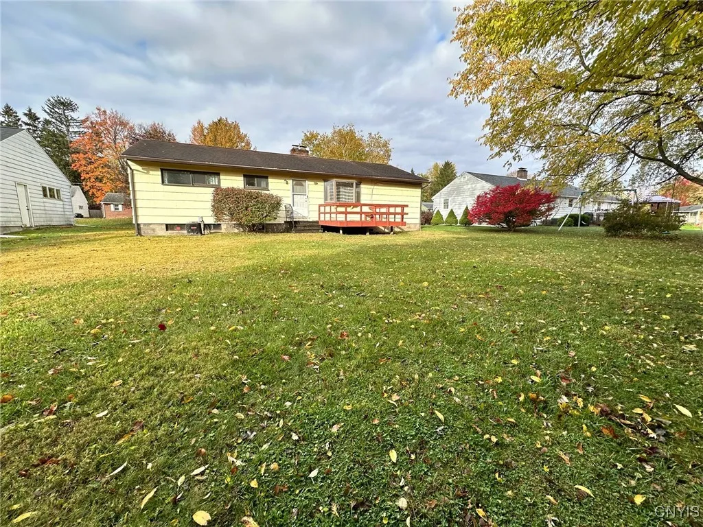 220 Palmer Drive, Manlius, New York 13066, Manlius, New York 13066, 3 Bedrooms Bedrooms, 6 Rooms Rooms,1 BathroomBathrooms,Residential,For Sale,220 Palmer Drive, Manlius, New York 13066,0,S1646360