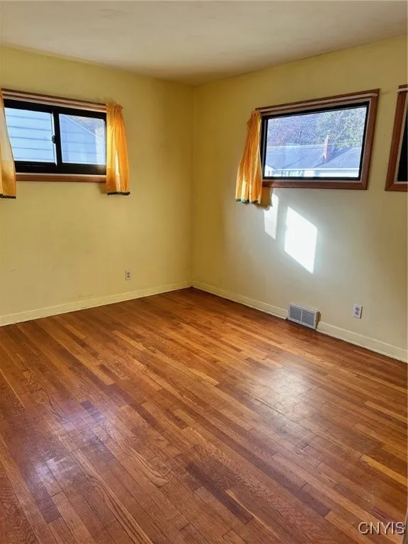 220 Palmer Drive, Manlius, New York 13066, Manlius, New York 13066, 3 Bedrooms Bedrooms, 6 Rooms Rooms,1 BathroomBathrooms,Residential,For Sale,220 Palmer Drive, Manlius, New York 13066,0,S1646360