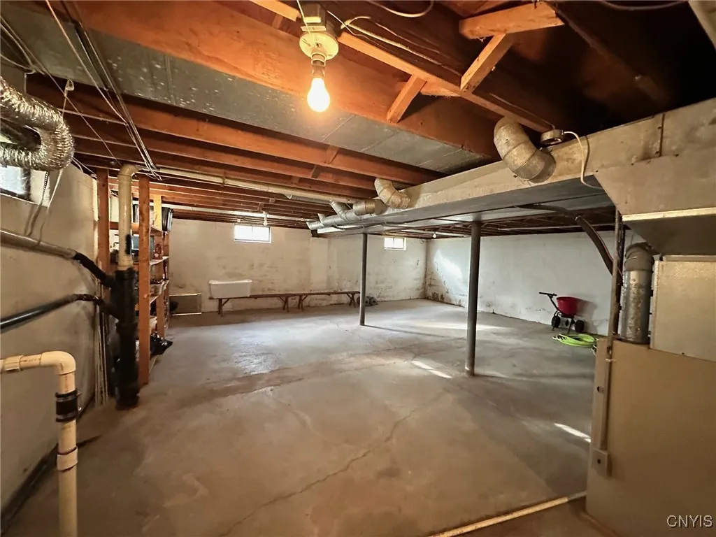 220 Palmer Drive, Manlius, New York 13066, Manlius, New York 13066, 3 Bedrooms Bedrooms, 6 Rooms Rooms,1 BathroomBathrooms,Residential,For Sale,220 Palmer Drive, Manlius, New York 13066,0,S1646360