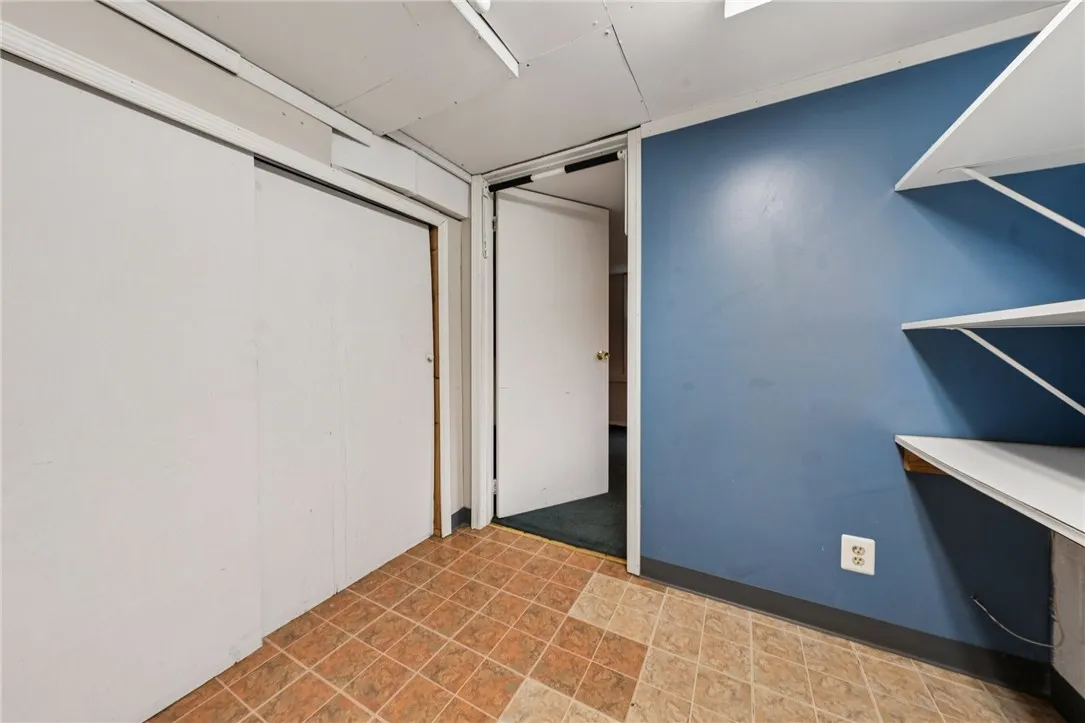 49 Canterbury Court, Amherst, New York 14226, Amherst, New York 14226, 3 Bedrooms Bedrooms, 6 Rooms Rooms,1 BathroomBathrooms,Residential,For Sale,49 Canterbury Court, Amherst, New York 14226,0,R1647224 49 Canterbury Court, Amherst, New York 14226, Amherst, New York 14226, 3 Bedrooms Bedrooms, 6 Rooms Rooms,1 BathroomBathrooms,Residential,For Sale,49 Canterbury Court, Amherst, New York 14226,0,R1647224