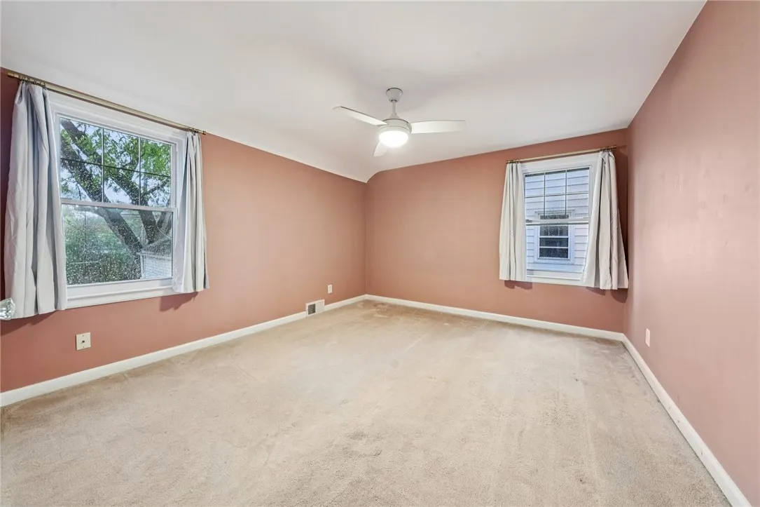 49 Canterbury Court, Amherst, New York 14226, Amherst, New York 14226, 3 Bedrooms Bedrooms, 6 Rooms Rooms,1 BathroomBathrooms,Residential,For Sale,49 Canterbury Court, Amherst, New York 14226,0,R1647224 49 Canterbury Court, Amherst, New York 14226, Amherst, New York 14226, 3 Bedrooms Bedrooms, 6 Rooms Rooms,1 BathroomBathrooms,Residential,For Sale,49 Canterbury Court, Amherst, New York 14226,0,R1647224