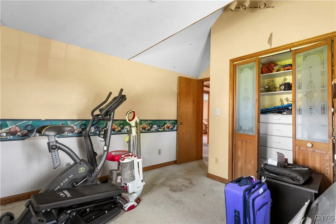 6317 State Route 233, Westmoreland, New York 13440, Westmoreland, New York 13440, 3 Bedrooms Bedrooms, 10 Rooms Rooms,1 BathroomBathrooms,Residential,For Sale,6317 State Route 233, Westmoreland, New York 13440,0,S1646812