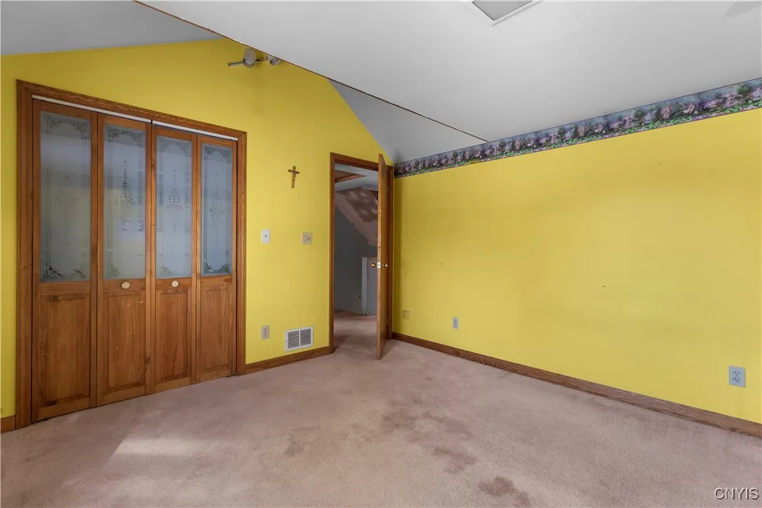 6317 State Route 233, Westmoreland, New York 13440, Westmoreland, New York 13440, 3 Bedrooms Bedrooms, 10 Rooms Rooms,1 BathroomBathrooms,Residential,For Sale,6317 State Route 233, Westmoreland, New York 13440,0,S1646812