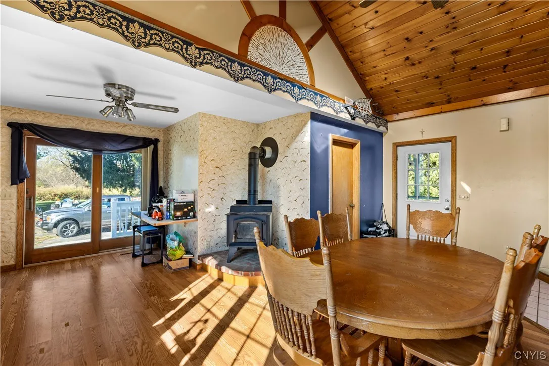 6317 State Route 233, Westmoreland, New York 13440, Westmoreland, New York 13440, 3 Bedrooms Bedrooms, 10 Rooms Rooms,1 BathroomBathrooms,Residential,For Sale,6317 State Route 233, Westmoreland, New York 13440,0,S1646812