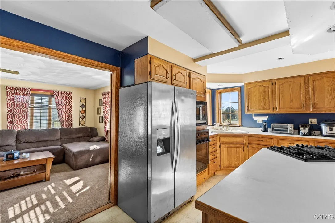 6317 State Route 233, Westmoreland, New York 13440, Westmoreland, New York 13440, 3 Bedrooms Bedrooms, 10 Rooms Rooms,1 BathroomBathrooms,Residential,For Sale,6317 State Route 233, Westmoreland, New York 13440,0,S1646812