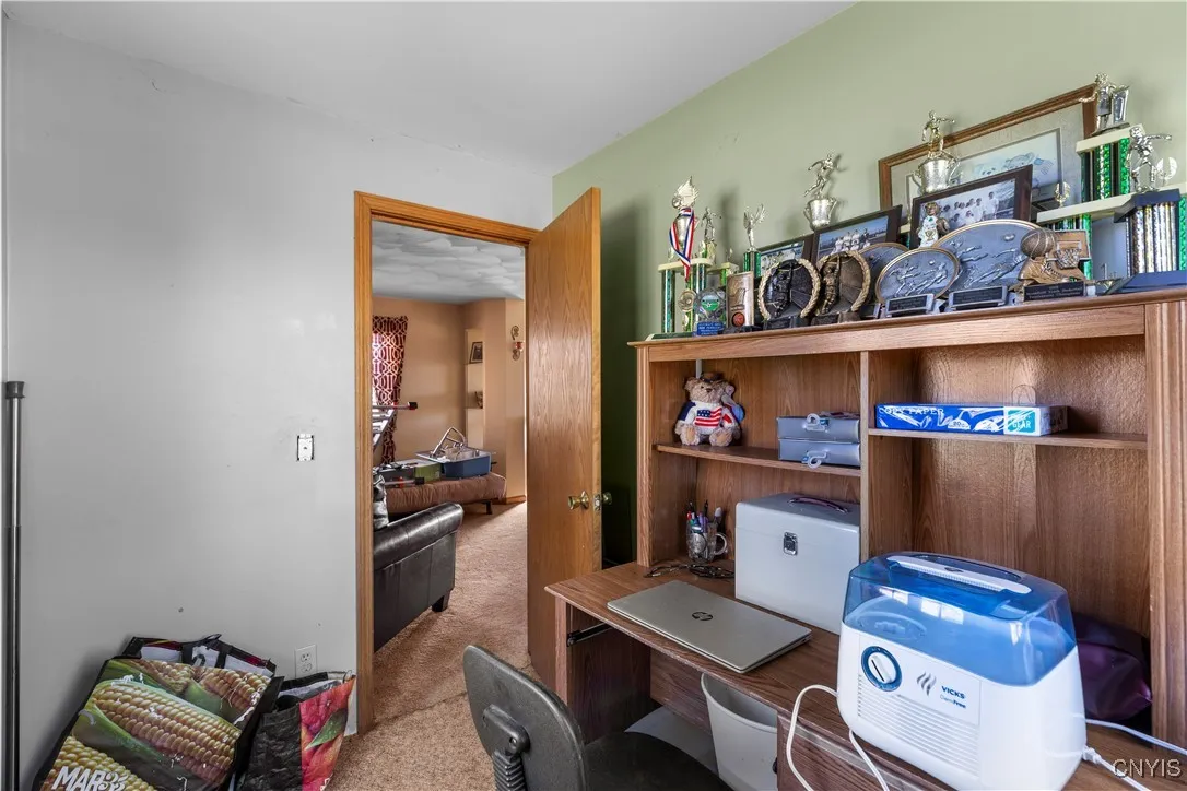 6317 State Route 233, Westmoreland, New York 13440, Westmoreland, New York 13440, 3 Bedrooms Bedrooms, 10 Rooms Rooms,1 BathroomBathrooms,Residential,For Sale,6317 State Route 233, Westmoreland, New York 13440,0,S1646812