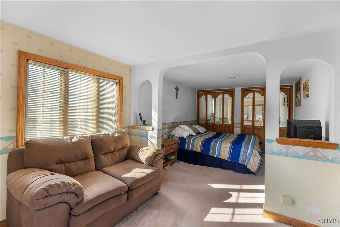 6317 State Route 233, Westmoreland, New York 13440, Westmoreland, New York 13440, 3 Bedrooms Bedrooms, 10 Rooms Rooms,1 BathroomBathrooms,Residential,For Sale,6317 State Route 233, Westmoreland, New York 13440,0,S1646812