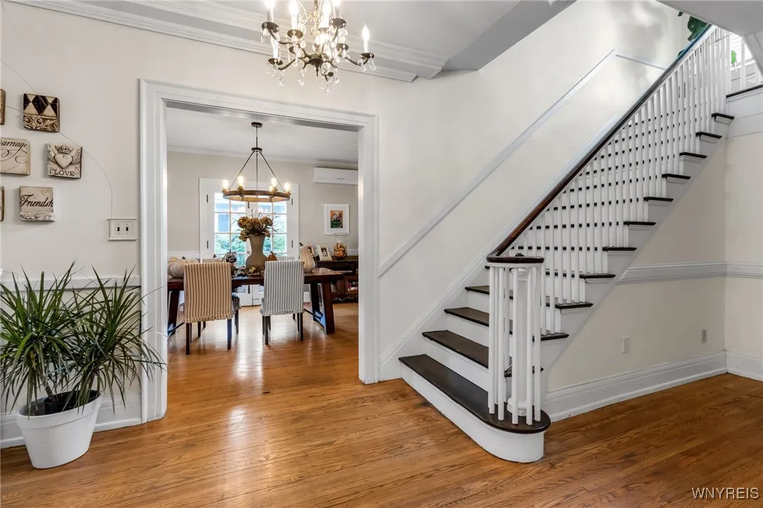 815 James Avenue, Niagara Falls, New York 14305, Niagara Falls, New York 14305, 3 Bedrooms Bedrooms, 8 Rooms Rooms,2 BathroomsBathrooms,Residential,For Sale,815 James Avenue, Niagara Falls, New York 14305,0,B1647101
