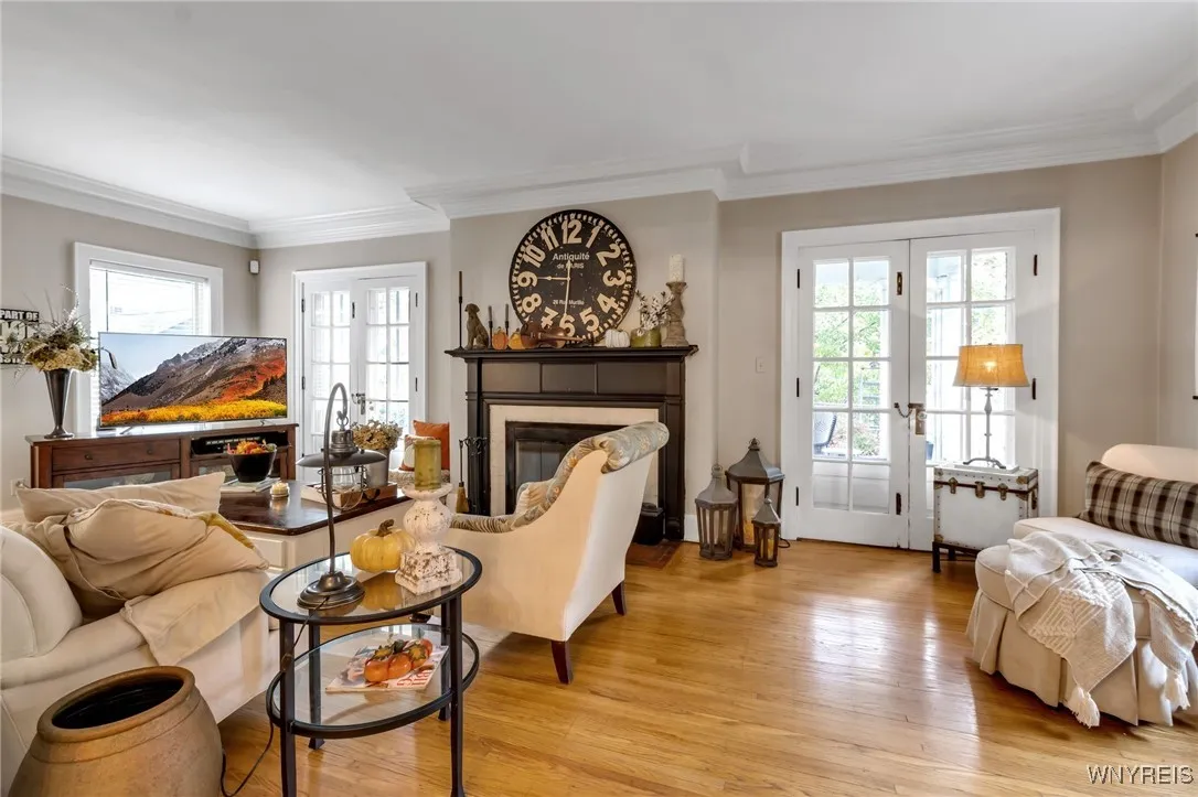 815 James Avenue, Niagara Falls, New York 14305, Niagara Falls, New York 14305, 3 Bedrooms Bedrooms, 8 Rooms Rooms,2 BathroomsBathrooms,Residential,For Sale,815 James Avenue, Niagara Falls, New York 14305,0,B1647101