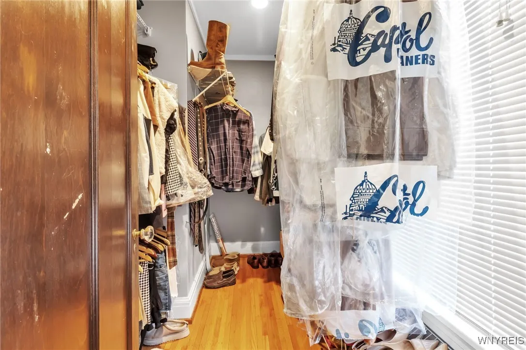 815 James Avenue, Niagara Falls, New York 14305, Niagara Falls, New York 14305, 3 Bedrooms Bedrooms, 8 Rooms Rooms,2 BathroomsBathrooms,Residential,For Sale,815 James Avenue, Niagara Falls, New York 14305,0,B1647101