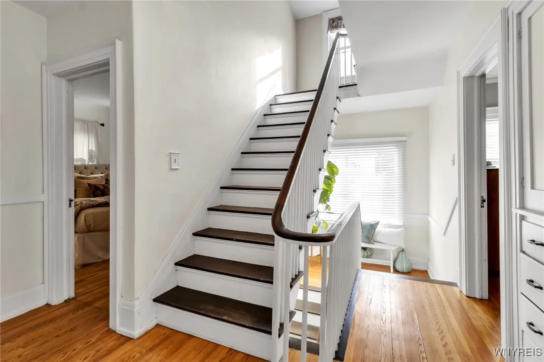 815 James Avenue, Niagara Falls, New York 14305, Niagara Falls, New York 14305, 3 Bedrooms Bedrooms, 8 Rooms Rooms,2 BathroomsBathrooms,Residential,For Sale,815 James Avenue, Niagara Falls, New York 14305,0,B1647101