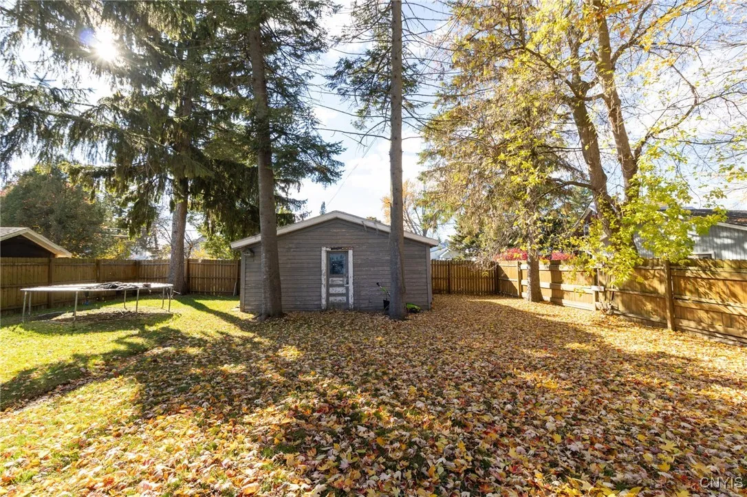 911 State Street, Ogdensburg, New York 13669, Ogdensburg, New York 13669, 4 Bedrooms Bedrooms, 10 Rooms Rooms,2 BathroomsBathrooms,Residential,For Sale,911 State Street, Ogdensburg, New York 13669,0,S1647286