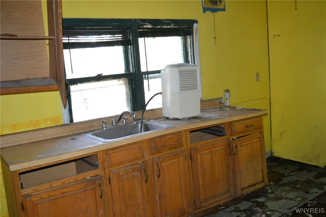 11 Michael Place, Lackawanna, New York 14218, Lackawanna, New York 14218, 3 Bedrooms Bedrooms, 5 Rooms Rooms,1 BathroomBathrooms,Residential,For Sale,11 Michael Place, Lackawanna, New York 14218,0,B1647289