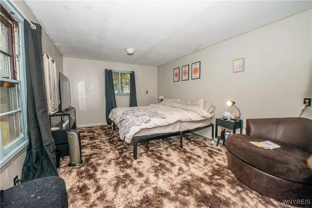 4251 South Park Avenue, Hamburg, New York 14219, Hamburg, New York 14219, 3 Bedrooms Bedrooms, 7 Rooms Rooms,1 BathroomBathrooms,Residential,For Sale,4251 South Park Avenue, Hamburg, New York 14219,0,B1645799