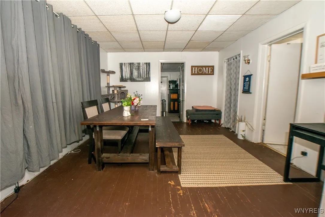 4251 South Park Avenue, Hamburg, New York 14219, Hamburg, New York 14219, 3 Bedrooms Bedrooms, 7 Rooms Rooms,1 BathroomBathrooms,Residential,For Sale,4251 South Park Avenue, Hamburg, New York 14219,0,B1645799