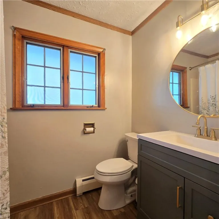 409 East 10th Street, Horseheads, New York 14903, Horseheads, New York 14903, 3 Bedrooms Bedrooms, 9 Rooms Rooms,1 BathroomBathrooms,Residential,For Sale,409 East 10th Street, Horseheads, New York 14903,0,R1647251