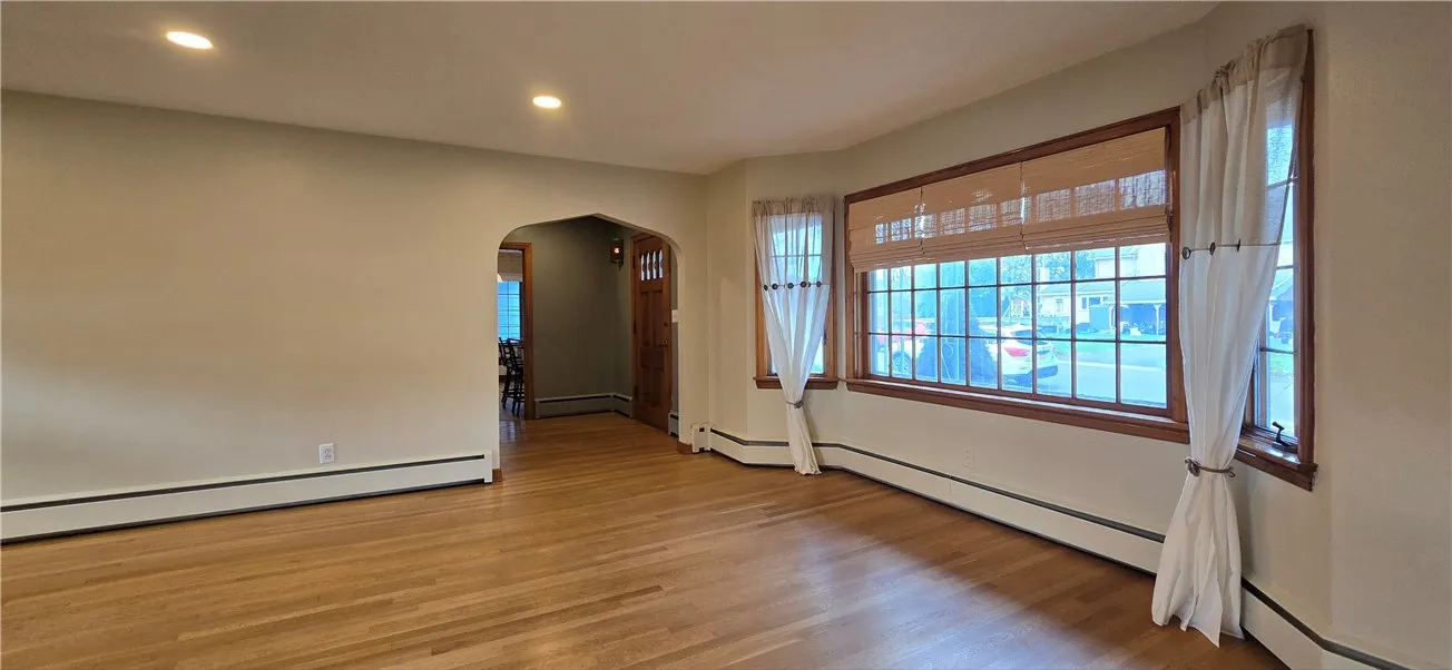 409 East 10th Street, Horseheads, New York 14903, Horseheads, New York 14903, 3 Bedrooms Bedrooms, 9 Rooms Rooms,1 BathroomBathrooms,Residential,For Sale,409 East 10th Street, Horseheads, New York 14903,0,R1647251