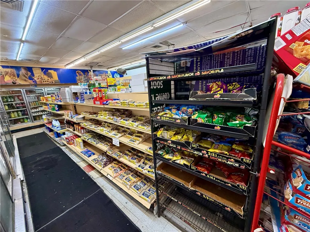 584-600 Hudson Avenue, Rochester, New York 14605, Rochester, New York 14605, ,Commercial Lease,For Rent,584-600 Hudson Avenue, Rochester, New York 14605,0,R1646190