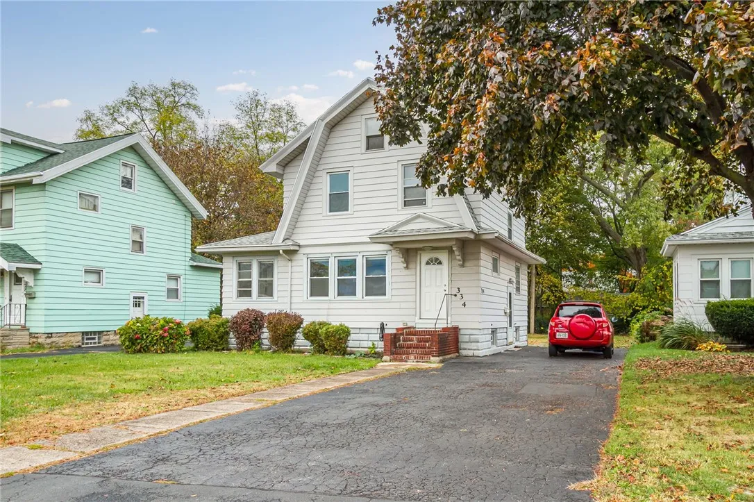 334 E Ridge Road, Rochester, New York 14621, Rochester, New York 14621, 3 Bedrooms Bedrooms, 6 Rooms Rooms,1 BathroomBathrooms,Residential,For Sale,334 E Ridge Road, Rochester, New York 14621,0,R1647315