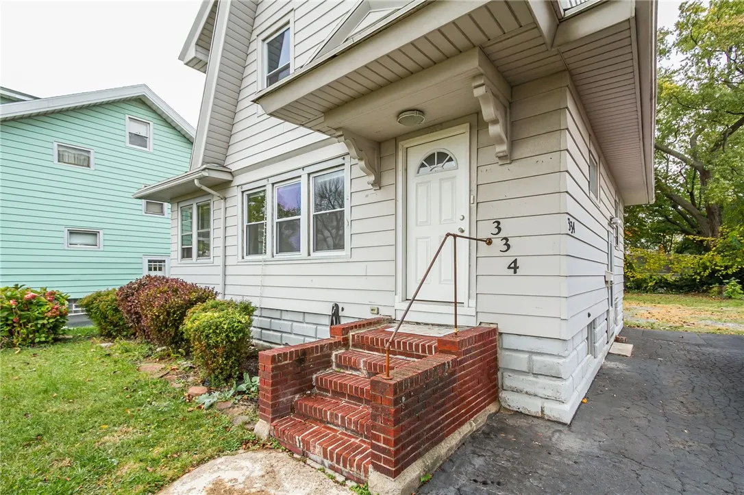334 E Ridge Road, Rochester, New York 14621, Rochester, New York 14621, 3 Bedrooms Bedrooms, 6 Rooms Rooms,1 BathroomBathrooms,Residential,For Sale,334 E Ridge Road, Rochester, New York 14621,0,R1647315