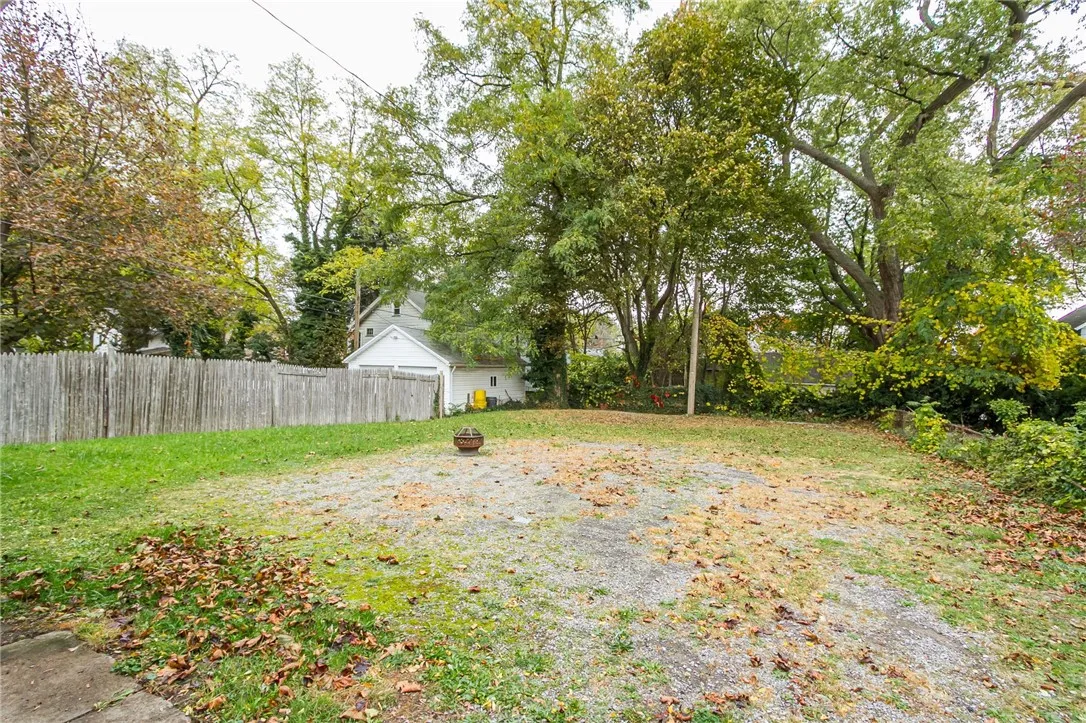 334 E Ridge Road, Rochester, New York 14621, Rochester, New York 14621, 3 Bedrooms Bedrooms, 6 Rooms Rooms,1 BathroomBathrooms,Residential,For Sale,334 E Ridge Road, Rochester, New York 14621,0,R1647315