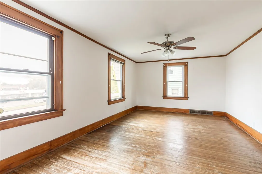 334 E Ridge Road, Rochester, New York 14621, Rochester, New York 14621, 3 Bedrooms Bedrooms, 6 Rooms Rooms,1 BathroomBathrooms,Residential,For Sale,334 E Ridge Road, Rochester, New York 14621,0,R1647315