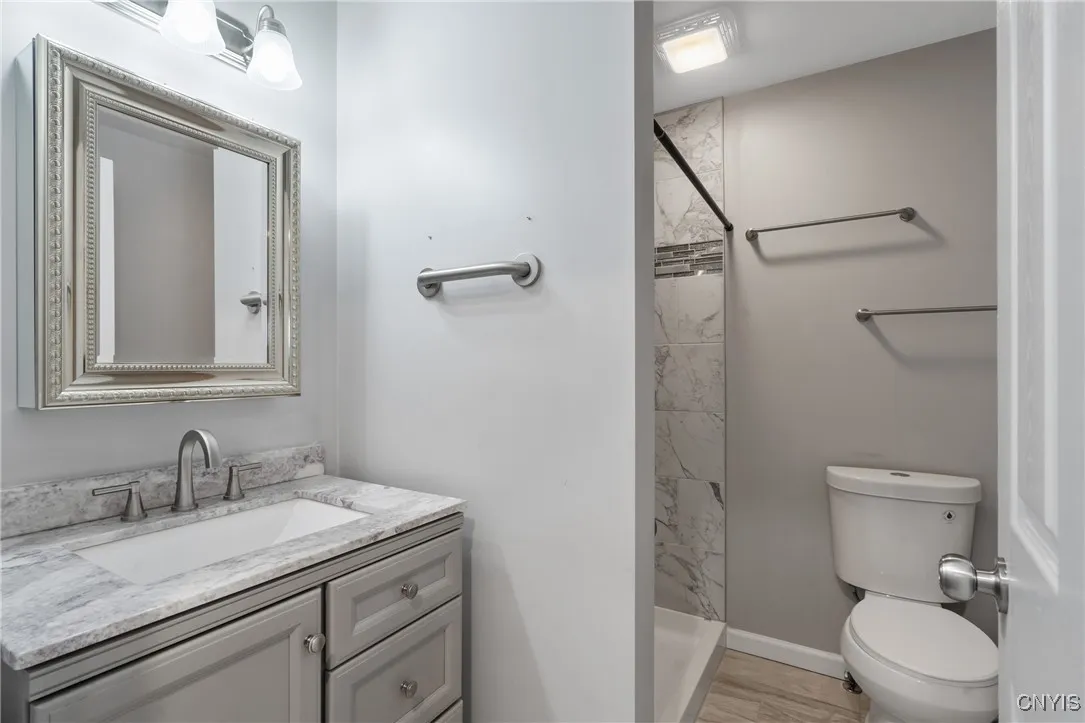 8768 State Route 5, Manlius, New York 13037, Manlius, New York 13037, 3 Bedrooms Bedrooms, 7 Rooms Rooms,2 BathroomsBathrooms,Residential,For Sale,8768 State Route 5, Manlius, New York 13037,0,S1647288