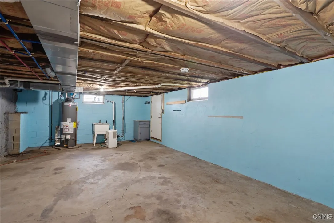 8768 State Route 5, Manlius, New York 13037, Manlius, New York 13037, 3 Bedrooms Bedrooms, 7 Rooms Rooms,2 BathroomsBathrooms,Residential,For Sale,8768 State Route 5, Manlius, New York 13037,0,S1647288