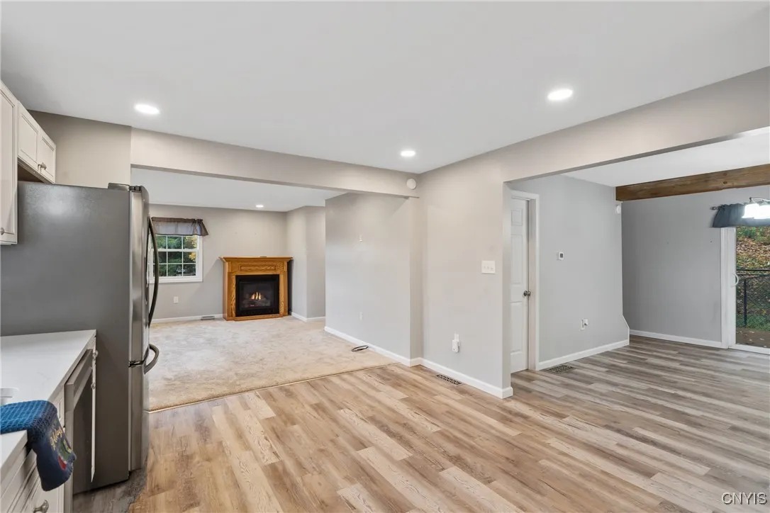 8768 State Route 5, Manlius, New York 13037, Manlius, New York 13037, 3 Bedrooms Bedrooms, 7 Rooms Rooms,2 BathroomsBathrooms,Residential,For Sale,8768 State Route 5, Manlius, New York 13037,0,S1647288