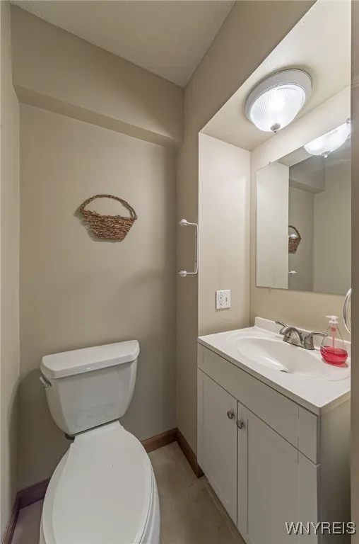 34 Alexander Parkway, Pendleton, New York 14120, Pendleton, New York 14120, 2 Bedrooms Bedrooms, 7 Rooms Rooms,2 BathroomsBathrooms,Residential,For Sale,34 Alexander Parkway, Pendleton, New York 14120,0,B1647118