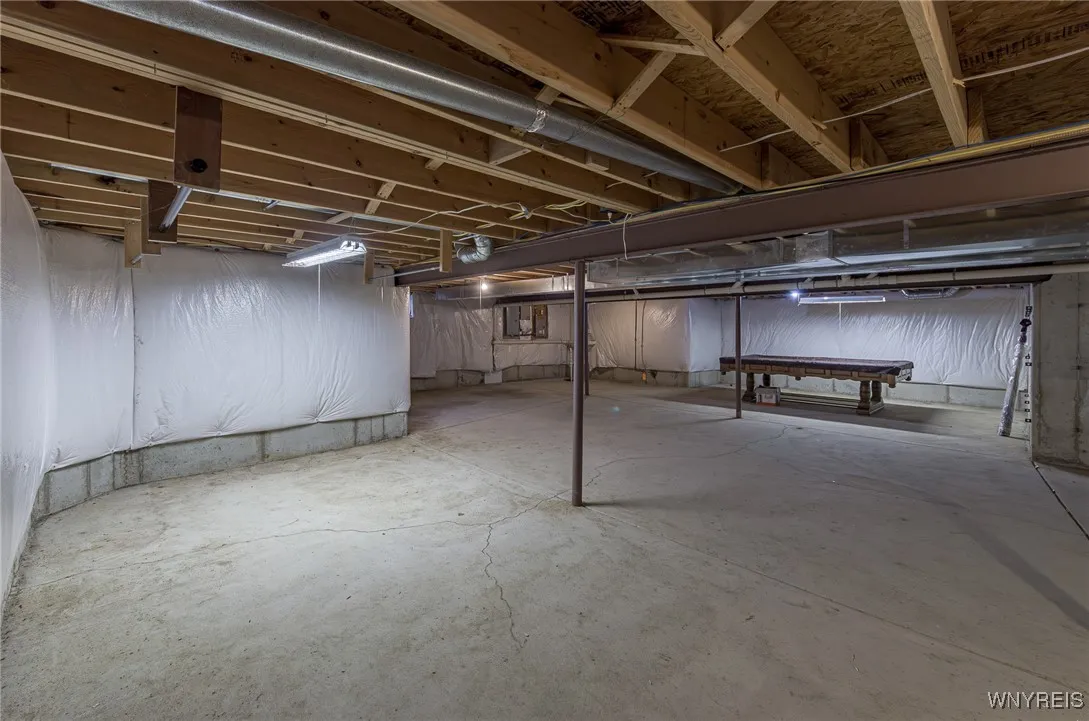 34 Alexander Parkway, Pendleton, New York 14120, Pendleton, New York 14120, 2 Bedrooms Bedrooms, 7 Rooms Rooms,2 BathroomsBathrooms,Residential,For Sale,34 Alexander Parkway, Pendleton, New York 14120,0,B1647127