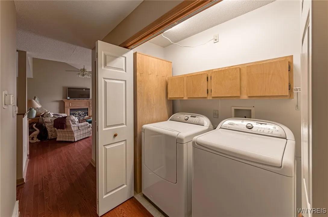 34 Alexander Parkway, Pendleton, New York 14120, Pendleton, New York 14120, 2 Bedrooms Bedrooms, 7 Rooms Rooms,2 BathroomsBathrooms,Residential,For Sale,34 Alexander Parkway, Pendleton, New York 14120,0,B1647127