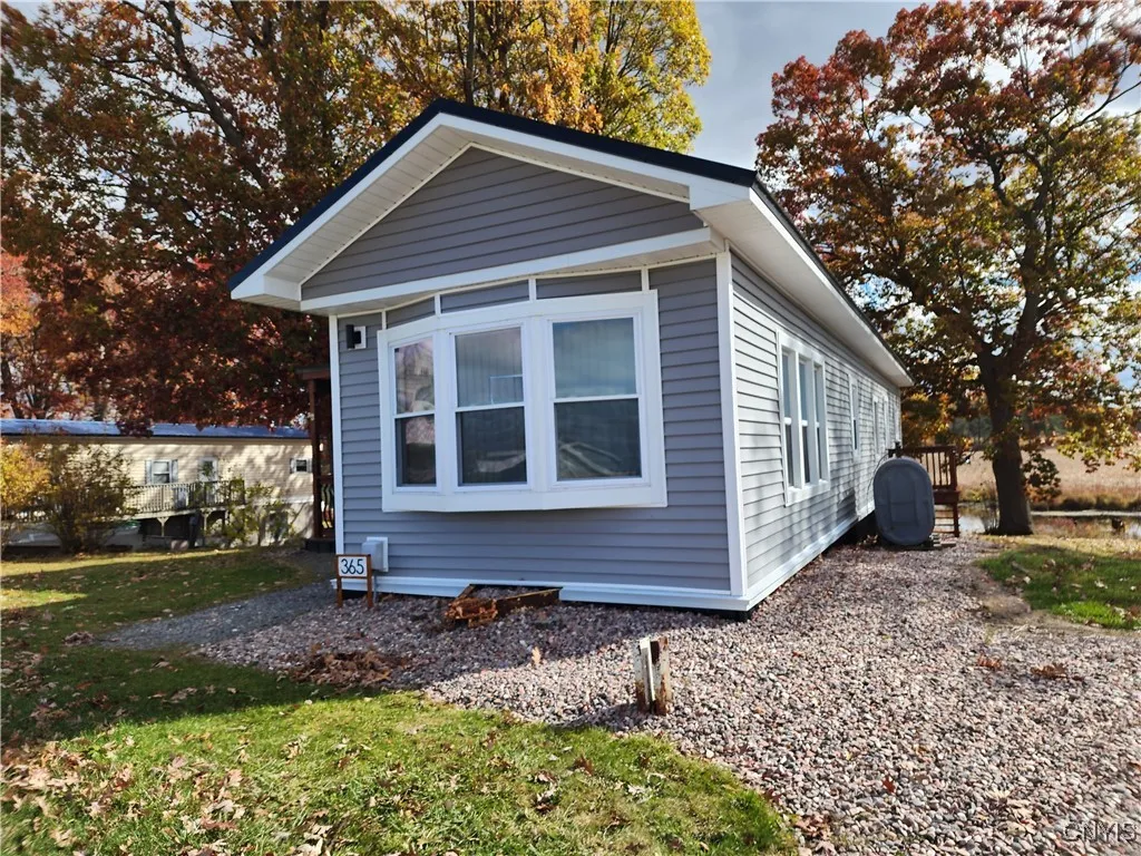 365 Wahl Street, Clayton, New York 13624, Clayton, New York 13624, 2 Bedrooms Bedrooms, 4 Rooms Rooms,1 BathroomBathrooms,Residential,For Sale,365 Wahl Street, Clayton, New York 13624,0,S1647351 365 Wahl Street, Clayton, New York 13624, Clayton, New York 13624, 2 Bedrooms Bedrooms, 4 Rooms Rooms,1 BathroomBathrooms,Residential,For Sale,365 Wahl Street, Clayton, New York 13624,0,S1647351