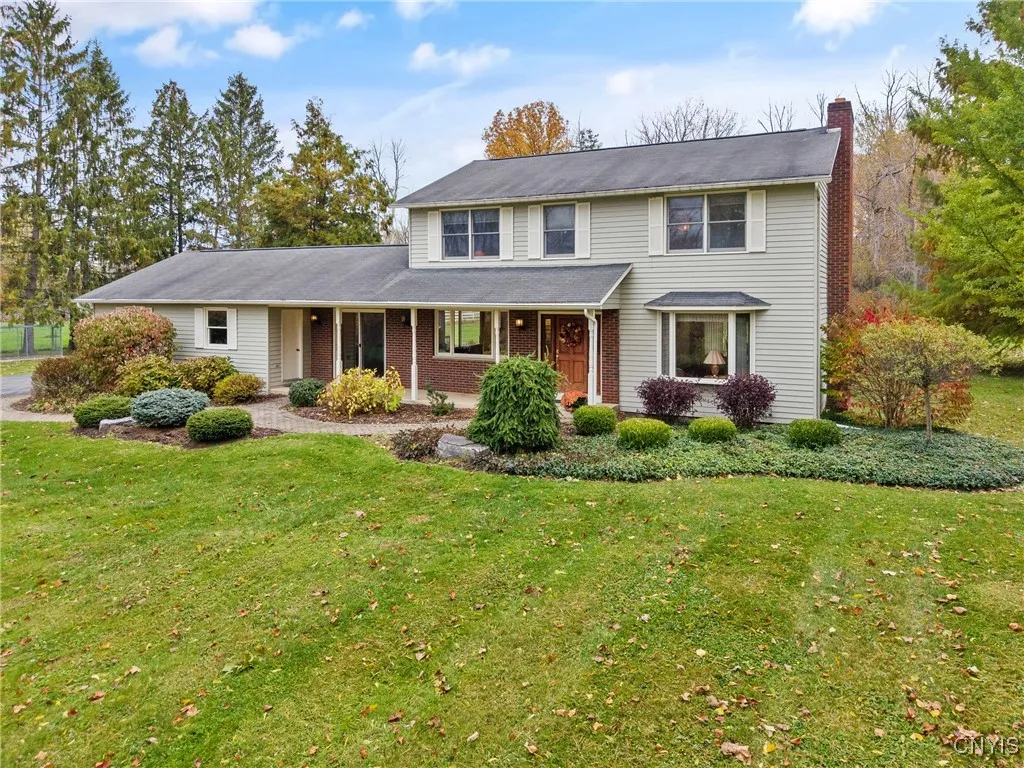 Amazing Four Bedroom Colonial on 2.75 Acres in Baldwinsville! Amazing Four Bedroom Colonial on 2.75 Acres in Baldwinsville!