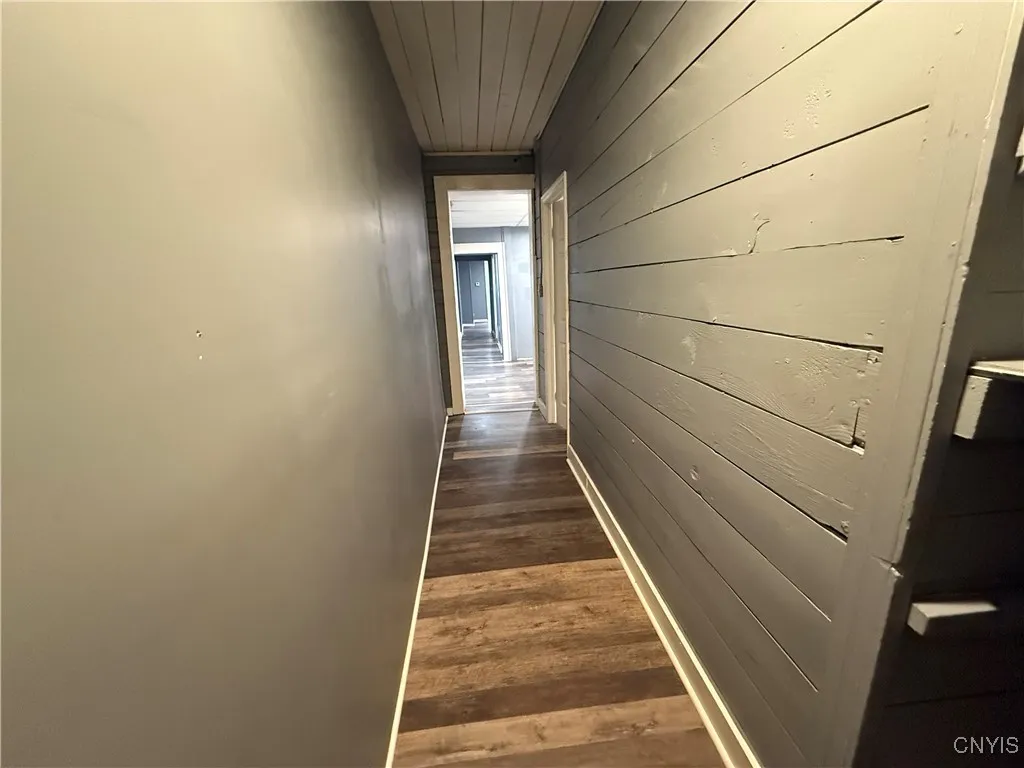 221.5 Lakeview Avenue 1e, Syracuse, New York 13204, Syracuse, New York 13204, 2 Bedrooms Bedrooms, 5 Rooms Rooms,1 BathroomBathrooms,Residential Lease,For Rent,221.5 Lakeview Avenue 1e, Syracuse, New York 13204,0,S1647138