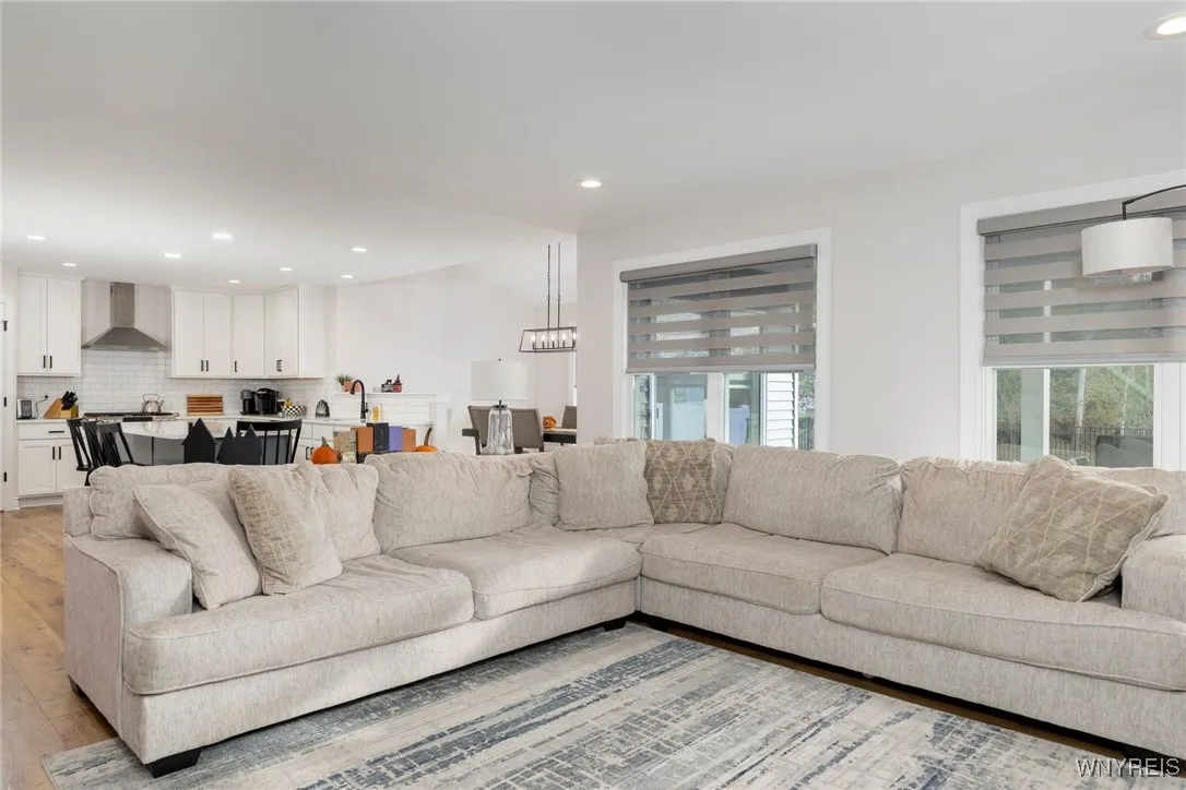 23 Greenspring Court, West Seneca, New York 14224, West Seneca, New York 14224, 4 Bedrooms Bedrooms, 13 Rooms Rooms,2 BathroomsBathrooms,Residential,For Sale,23 Greenspring Court, West Seneca, New York 14224,0,B1647313