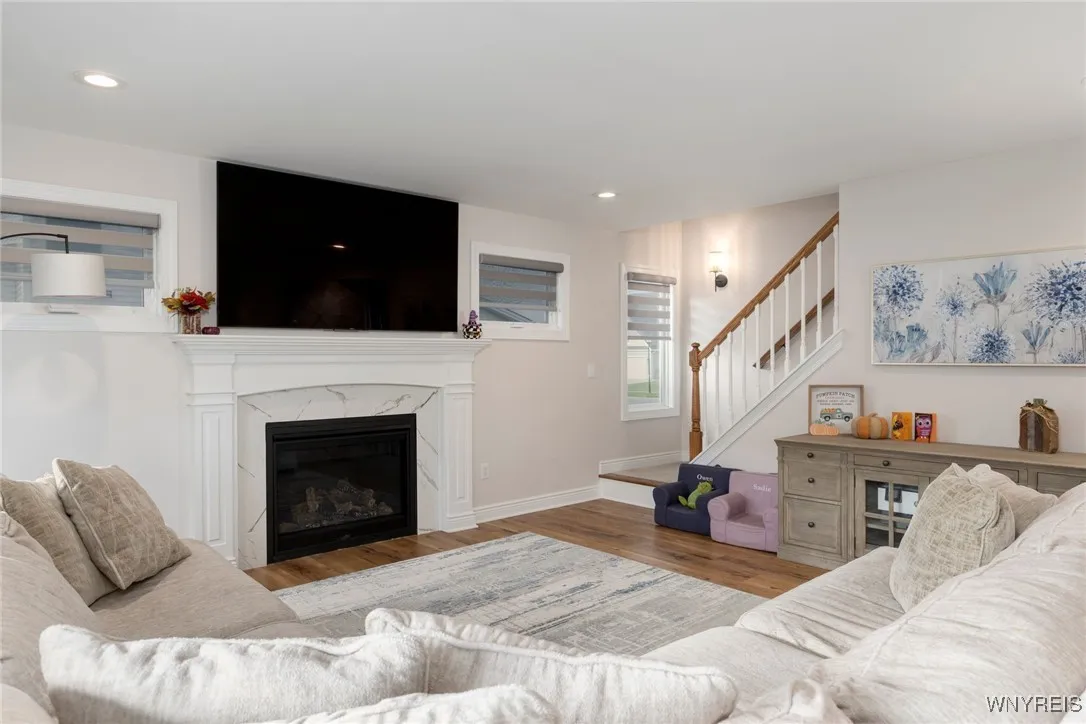 23 Greenspring Court, West Seneca, New York 14224, West Seneca, New York 14224, 4 Bedrooms Bedrooms, 13 Rooms Rooms,2 BathroomsBathrooms,Residential,For Sale,23 Greenspring Court, West Seneca, New York 14224,0,B1647313