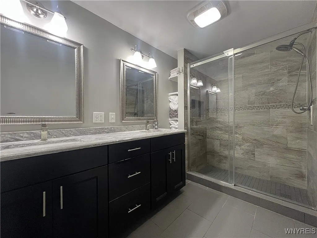 7812 Northfield Road, Clarence, New York 14032, Clarence, New York 14032, 3 Bedrooms Bedrooms, 8 Rooms Rooms,2 BathroomsBathrooms,Residential,Closed,7812 Northfield Road, Clarence, New York 14032,0,B1647260