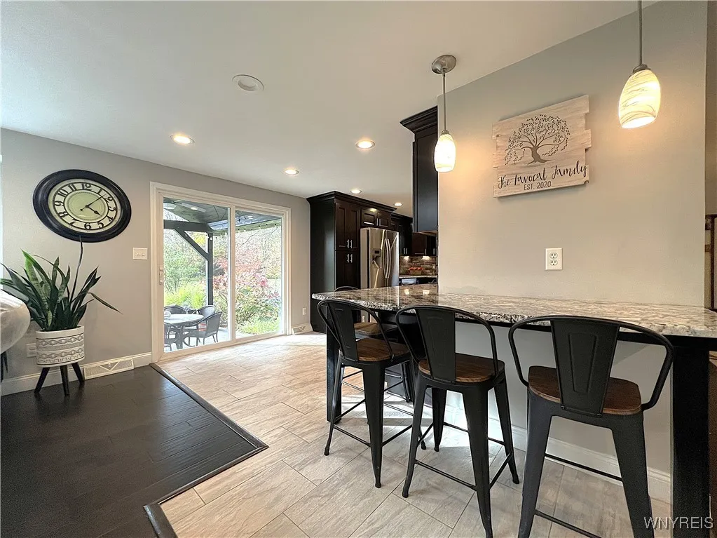7812 Northfield Road, Clarence, New York 14032, Clarence, New York 14032, 3 Bedrooms Bedrooms, 8 Rooms Rooms,2 BathroomsBathrooms,Residential,Closed,7812 Northfield Road, Clarence, New York 14032,0,B1647260