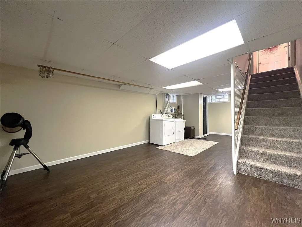 7812 Northfield Road, Clarence, New York 14032, Clarence, New York 14032, 3 Bedrooms Bedrooms, 8 Rooms Rooms,2 BathroomsBathrooms,Residential,Closed,7812 Northfield Road, Clarence, New York 14032,0,B1647260