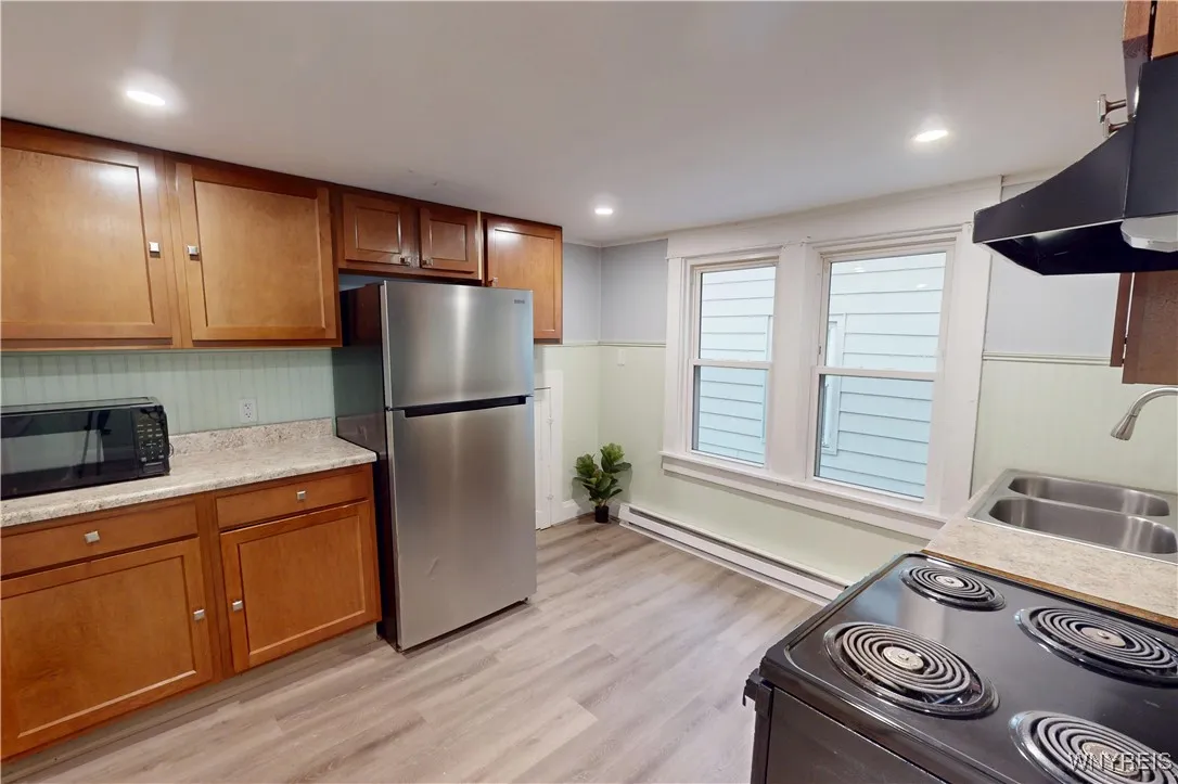 118 Pries (upper) - Kitchen