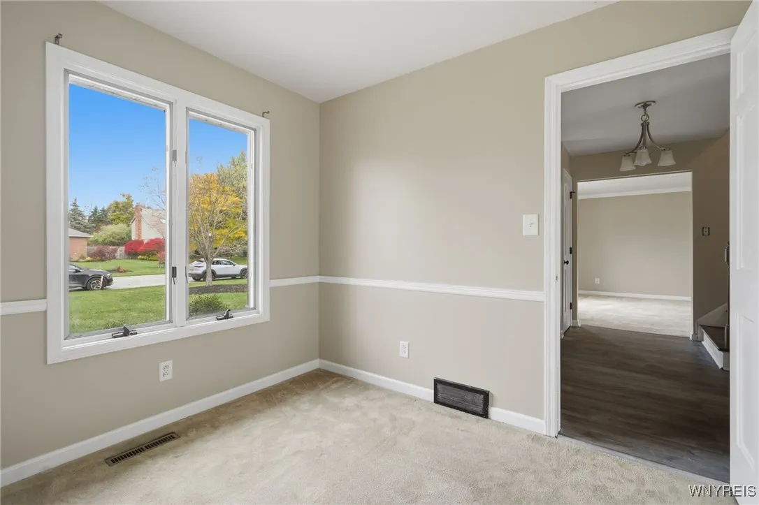 8221 Clarence Lane North, Clarence, New York 14051, Clarence, New York 14051, 5 Bedrooms Bedrooms, 10 Rooms Rooms,2 BathroomsBathrooms,Residential Lease,Closed,8221 Clarence Lane North, Clarence, New York 14051,0,B1647388