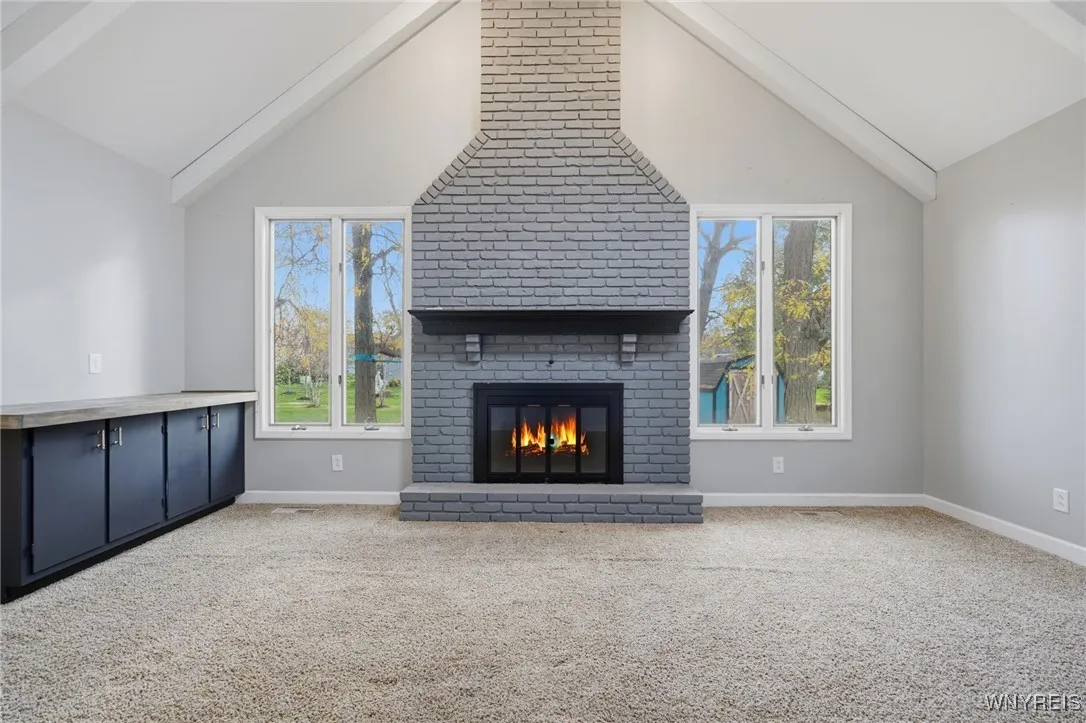 8221 Clarence Lane North, Clarence, New York 14051, Clarence, New York 14051, 5 Bedrooms Bedrooms, 10 Rooms Rooms,2 BathroomsBathrooms,Residential Lease,Closed,8221 Clarence Lane North, Clarence, New York 14051,0,B1647388