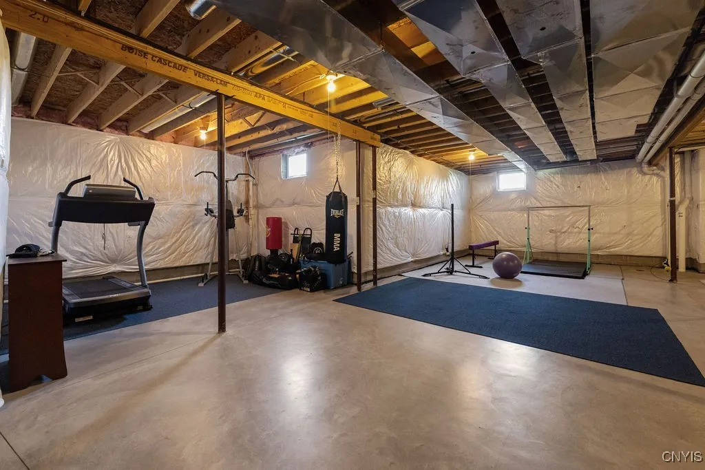 2020 Limber Pine Circle, Pompey, New York 13104, Pompey, New York 13104, 4 Bedrooms Bedrooms, 15 Rooms Rooms,3 BathroomsBathrooms,Residential,For Sale,2020 Limber Pine Circle, Pompey, New York 13104,0,S1647324