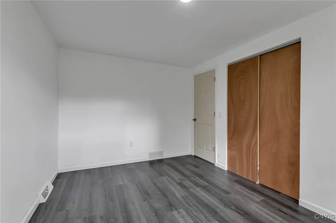 4710 Cottage Road, Royalton, New York 14067, Royalton, New York 14067, 4 Bedrooms Bedrooms, 9 Rooms Rooms,1 BathroomBathrooms,Residential,For Sale,4710 Cottage Road, Royalton, New York 14067,0,S1647155