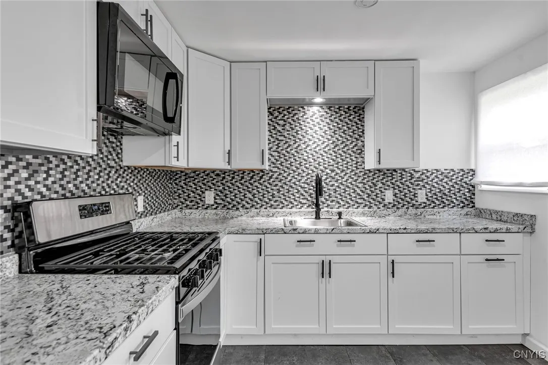 4710 Cottage Road, Royalton, New York 14067, Royalton, New York 14067, 4 Bedrooms Bedrooms, 9 Rooms Rooms,1 BathroomBathrooms,Residential,For Sale,4710 Cottage Road, Royalton, New York 14067,0,S1647155