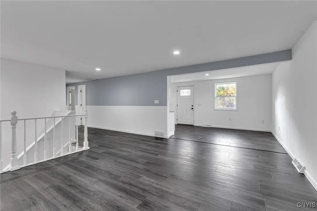 4710 Cottage Road, Royalton, New York 14067, Royalton, New York 14067, 4 Bedrooms Bedrooms, 9 Rooms Rooms,1 BathroomBathrooms,Residential,For Sale,4710 Cottage Road, Royalton, New York 14067,0,S1647155