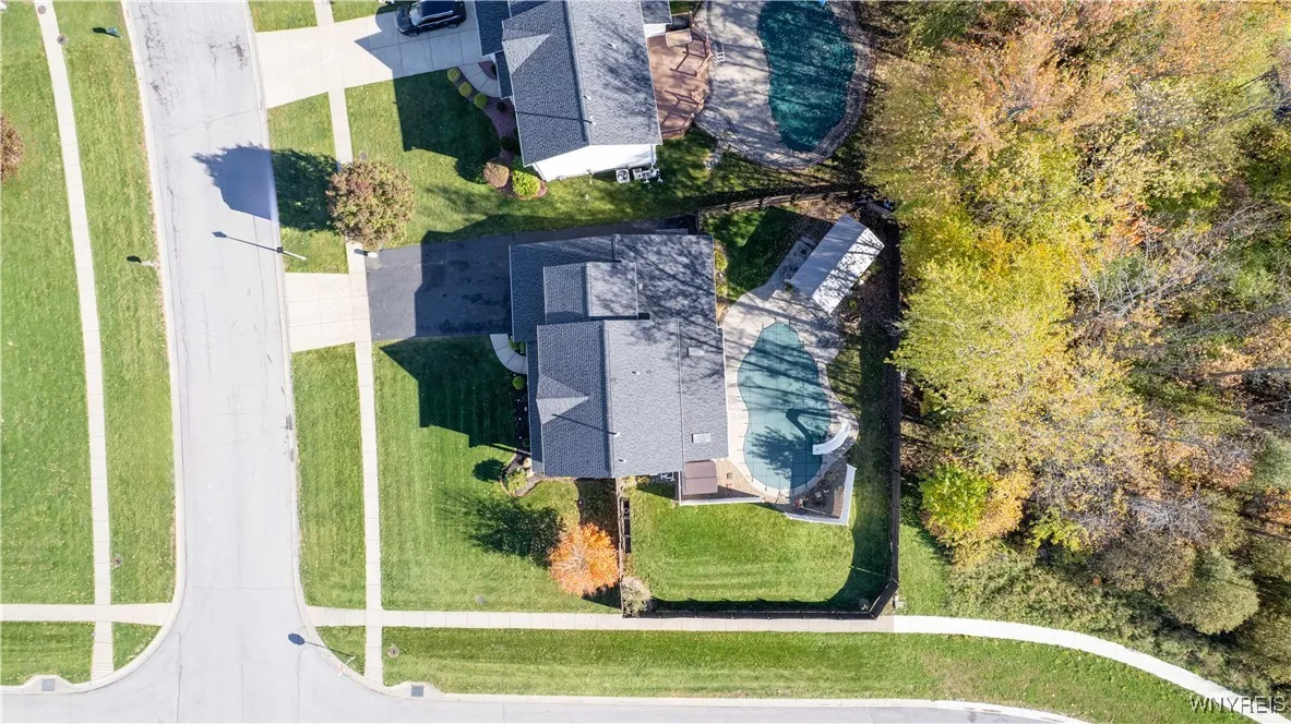 2280 Winterberry Drive, Hamburg, New York 14085, Hamburg, New York 14085, 4 Bedrooms Bedrooms, 7 Rooms Rooms,2 BathroomsBathrooms,Residential,For Sale,2280 Winterberry Drive, Hamburg, New York 14085,0,B1647197 2280 Winterberry Drive, Hamburg, New York 14085, Hamburg, New York 14085, 4 Bedrooms Bedrooms, 7 Rooms Rooms,2 BathroomsBathrooms,Residential,For Sale,2280 Winterberry Drive, Hamburg, New York 14085,0,B1647197